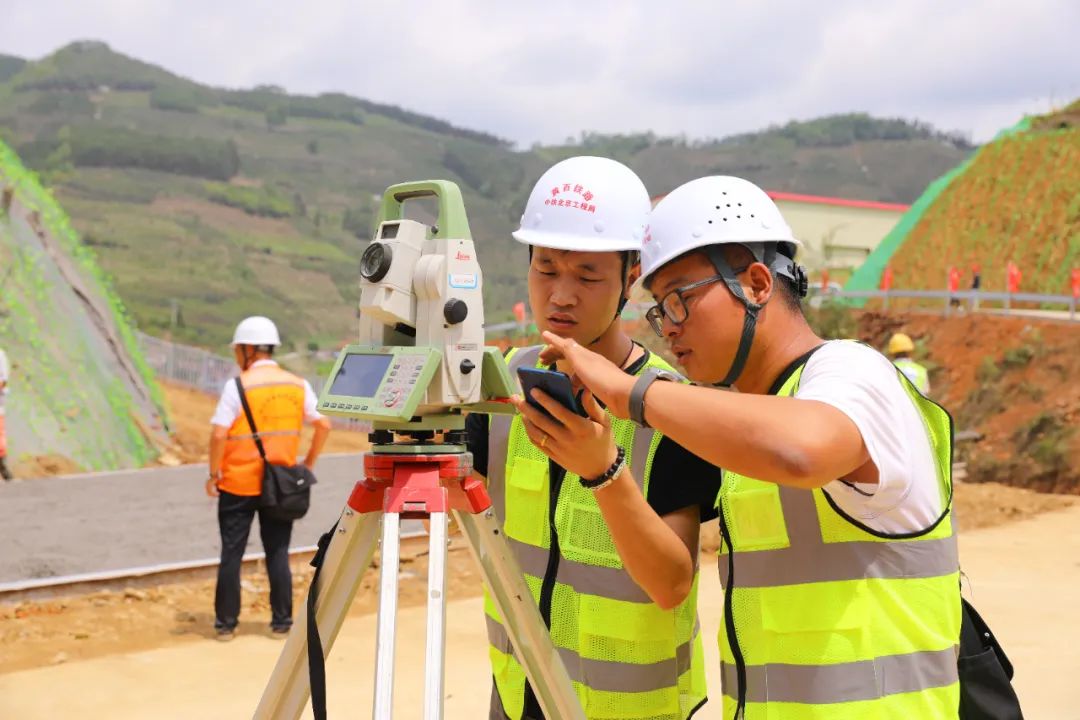 pp電子全線首座特大型隧道開工黃百鐵路建設(shè)又有新進(jìn)展(圖3)